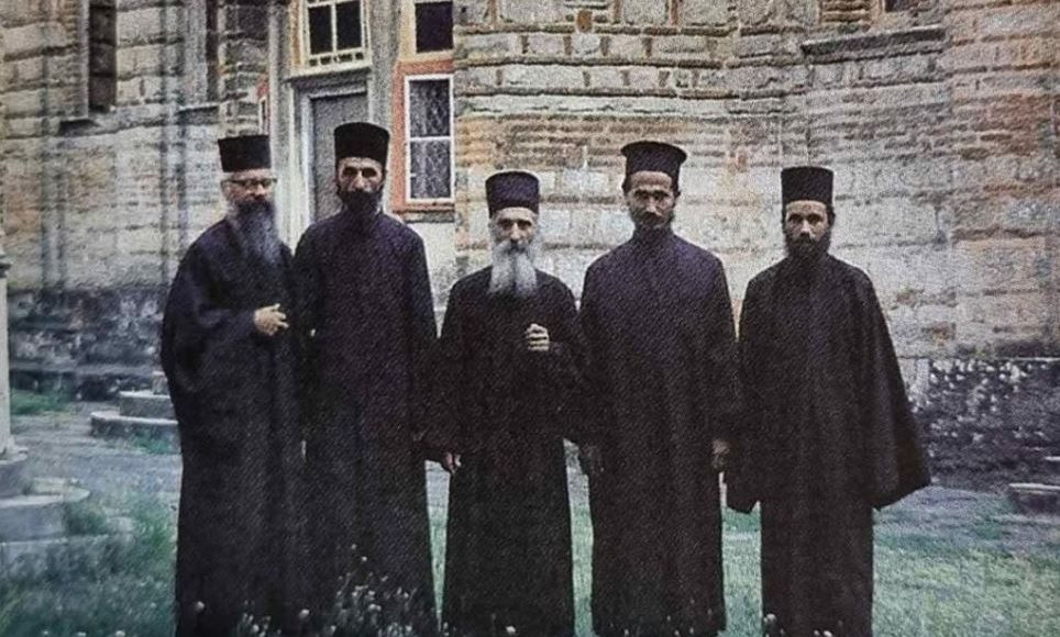 Μια-φωτογραφία-ντοκουμέντο-από-τη-Μονή-Χιλανδαρίου-στις-αρχές-της-δεκαετίας-του-1970