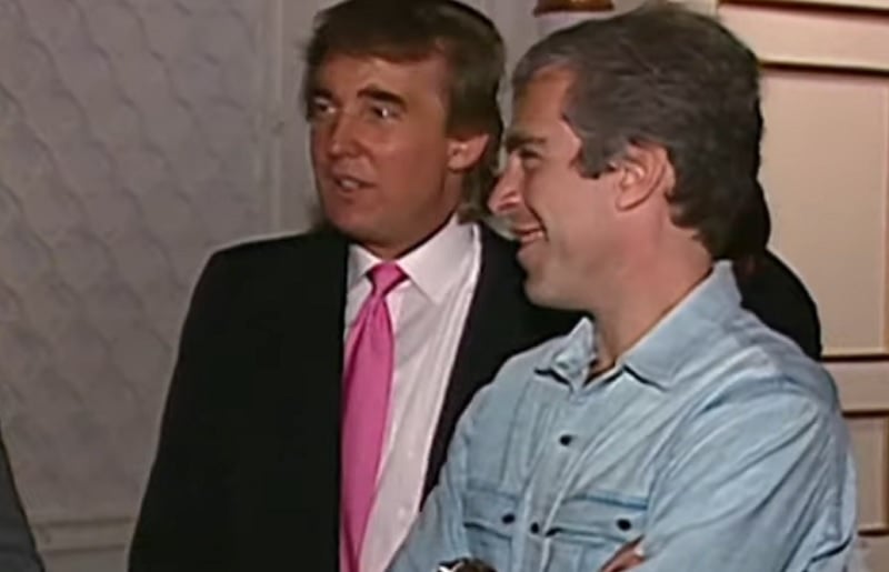 Υπέρ-του-να-δοθούν-στη-δημοσιότητα-τα-αρχεία-για-τον-Τζέφρι-Επστάιν,-ο-Ντόναλντ-Τραμπ