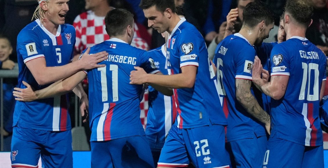 Πώς-ένας-ηλεκτρολόγος,-ένας-ξυλουργός-και-ένας-ceo-κατάφεραν-να-βρεθούν-ένα-βήμα-πριν-από-την-πρόκριση-στο-Μουντιάλ-2026