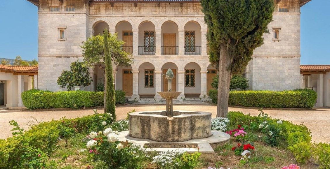 Η-Πρεσβεία-της-Δημοκρατίας-της-Βουλγαρίας-στην-Ελλάδα-παρουσιάζει-την-έκθεση-«Το Άγιον-Ορός μέσα-από-σκίτσα-και-φωτογραφίες»