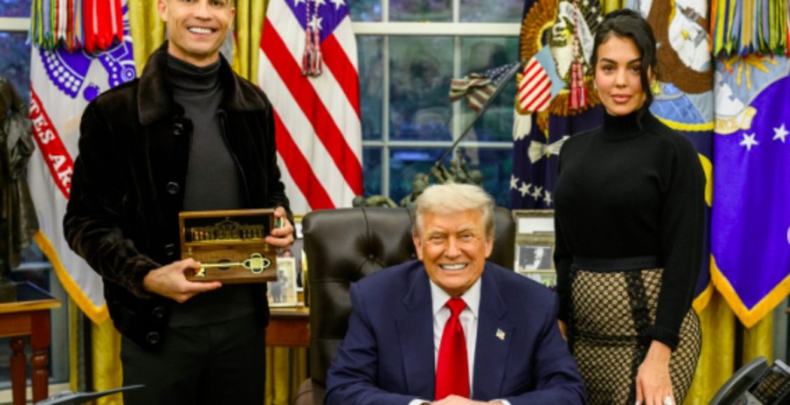 Ο-Κριστιάνο-Ρονάλντο-«κατέκτησε»-τον-Λευκό-Οίκο-–-Η-φωτογραφία-με-τον-Τραμπ-και-τη-Χεορχίνα-στο-οβάλ-γραφείο