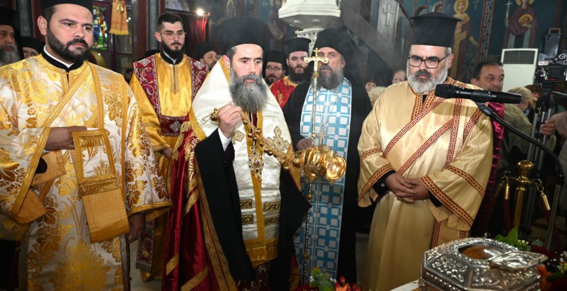 Η-υποδοχή-της-Τιμίας-Κάρας-του-Αγίου-Παντελεήμονος-στον-ομώνυμο-Ναό-στον-Νέο-Κόσμο