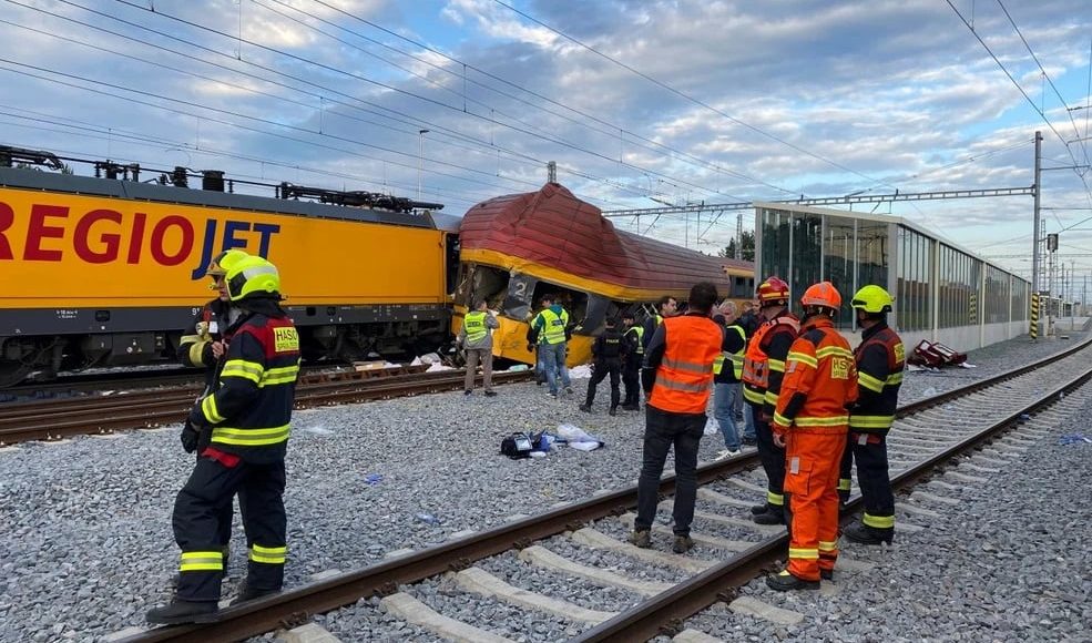 Συγκρούστηκαν-τρένα-στην-Τσεχία,-τουλάχιστον-40-τραυματίες