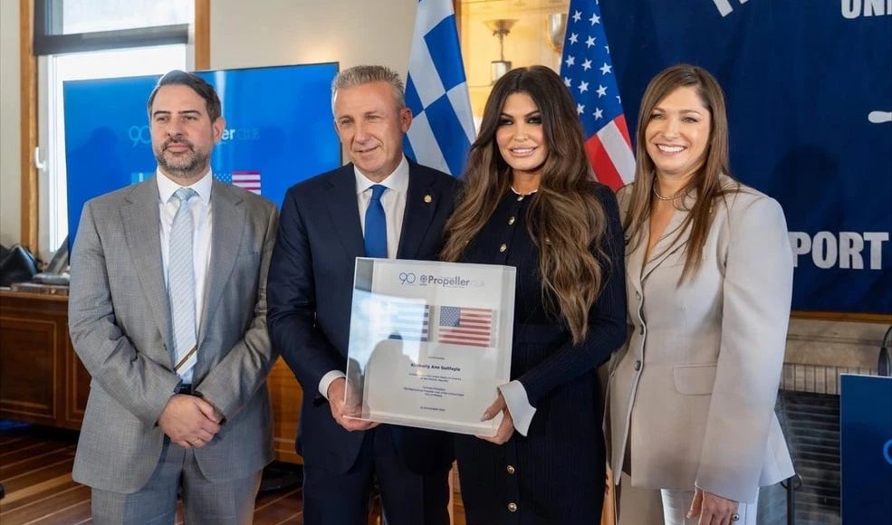 Επίτιμη-πρόεδρος-του-propeller-club-Πειραιά-η-Κίμπερλι-Γκίλφοϊλ