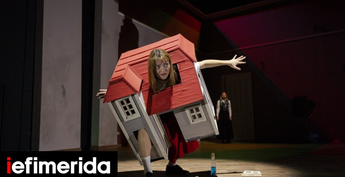 Εθνικό-Θέατρο:-Παράσταση-για-βαρήκοα-ή-άτομα-με-οπτική-αναπηρία-Δείτε-το-τρέιλερ-με-διερμηνεία-στη-νοηματική