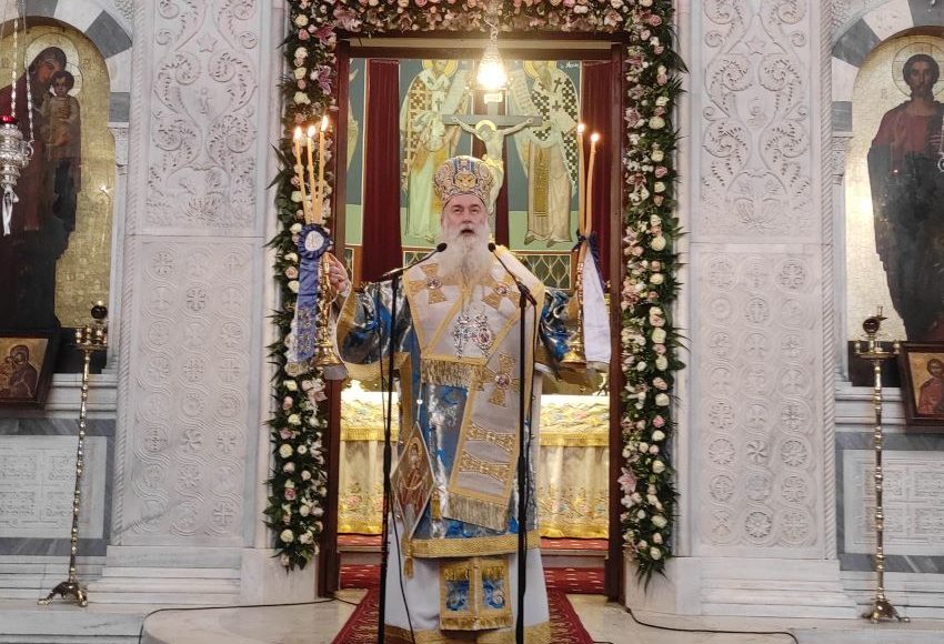 Τα-Εισόδια-της-Θεοτόκου-και-η-Ημέρα-των-Ενόπλων-Δυνάμεων-στην-Ιερά-Μητρόπολη-Κορίνθου