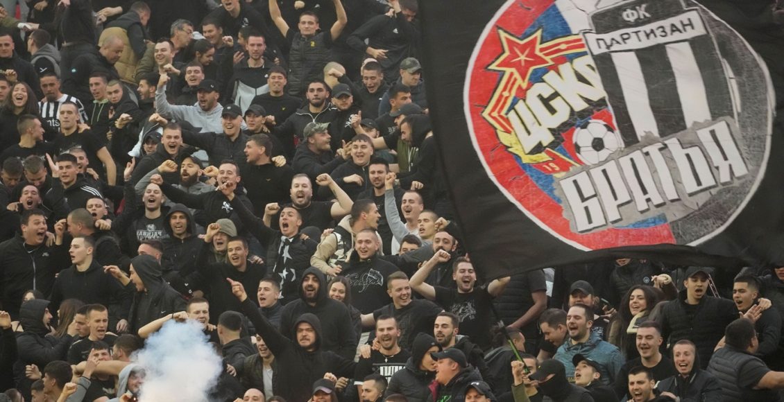 Οπαδός-της-Παρτίζαν-δολοφονήθηκε-εν-ψυχρώ-στο-κέντρο-του-Βελιγραδίου-–-Ανθρωποκυνηγητό-για-τον-εντοπισμό-των-δραστών