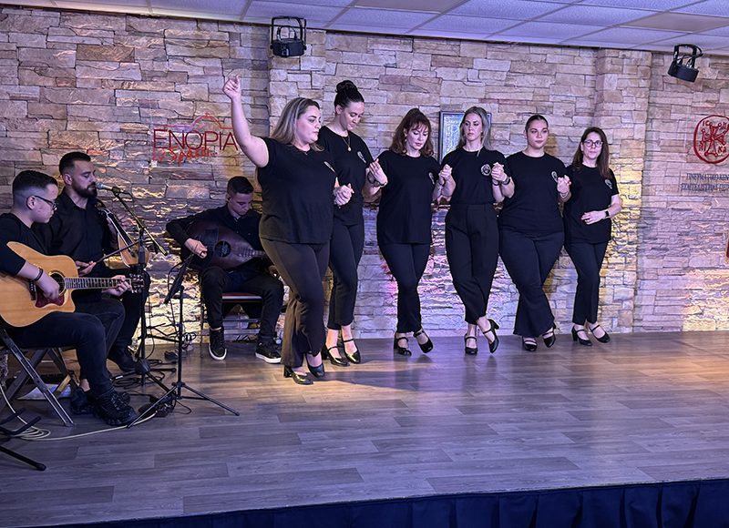 «Νίκος-Ξυλούρης:-Μία-φωνή-που-δεν-έσβησε-ποτέ»:-Αφιέρωμα-στο-«ΕΝΟΡΙΑ-εν-δράσει»