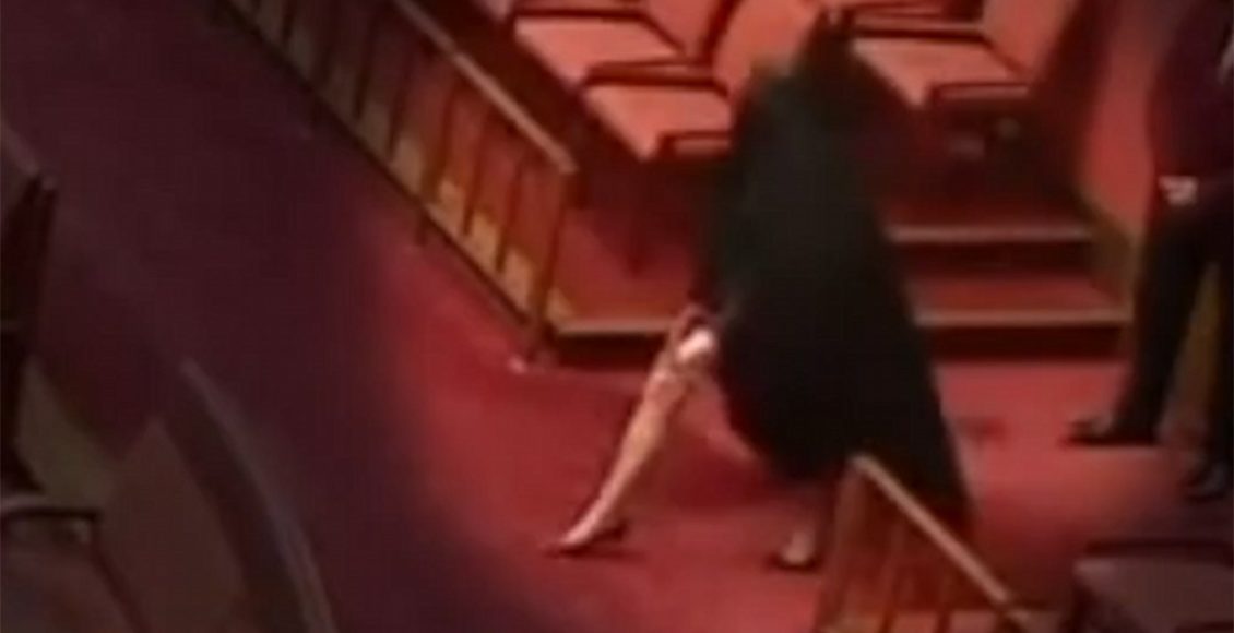 Αυστραλία:-Ακροδεξιά-γερουσιαστής-εμφανίστηκε-με-μπούρκα-μέσα-στο-κοινοβούλιο-και-προκάλεσε-οργισμένες-αντιδράσεις