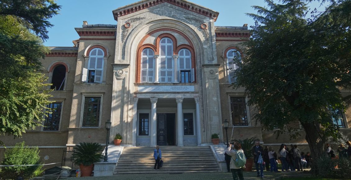 «associated-press»:-Η-Θεολογική-Σχολή-της-Χάλκης-βασικό-σημείο-αναφοράς-για-τη-θρησκευτική-ελευθερία-στην-Τουρκία
