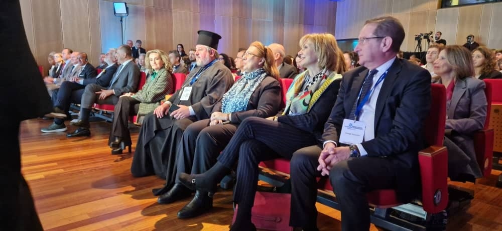 Ο-Μητροπολίτης-Ζάμπιας-στο-2ο-Συνέδριο-Νέων-της-Ελληνικής-Διασποράς