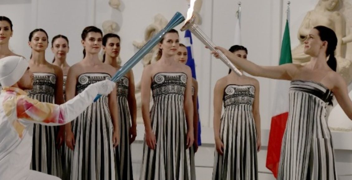 Χειμερινοί-Ολυμπιακοί-Αγώνες-2026:-Άρχισε-το-ταξίδι-της-Ολυμπιακής-φλόγας-από-την-Αρχαία-Ολυμπία