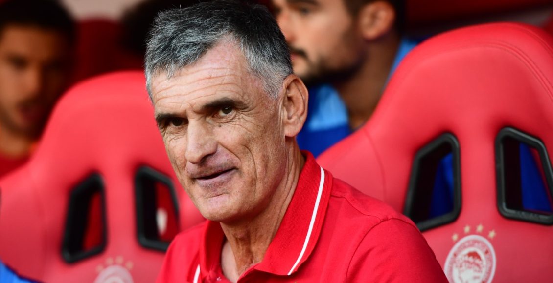 «Δίας,-Ποσειδώνας,-Απόλλωνας-και-Μεντιλίμπαρ»-–-Συνεχής-αποθέωση-στον-προπονητή-του-Ολυμπιακού-από-τα-ισπανικά-ΜΜΕ