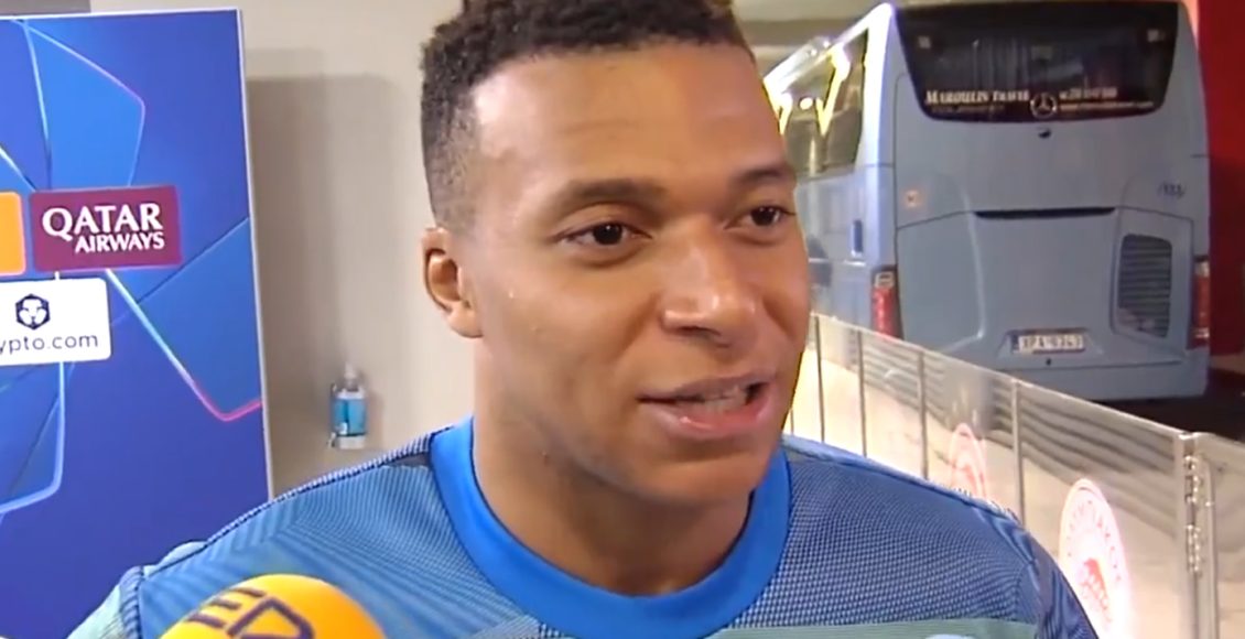 Εμπαπέ-για-τα-συνθήματα-των-οπαδών-του-Ολυμπιακού:-Τραγουδούσαν-στα-γαλλικά,-αλλά-ήταν-κακά-γαλλικά