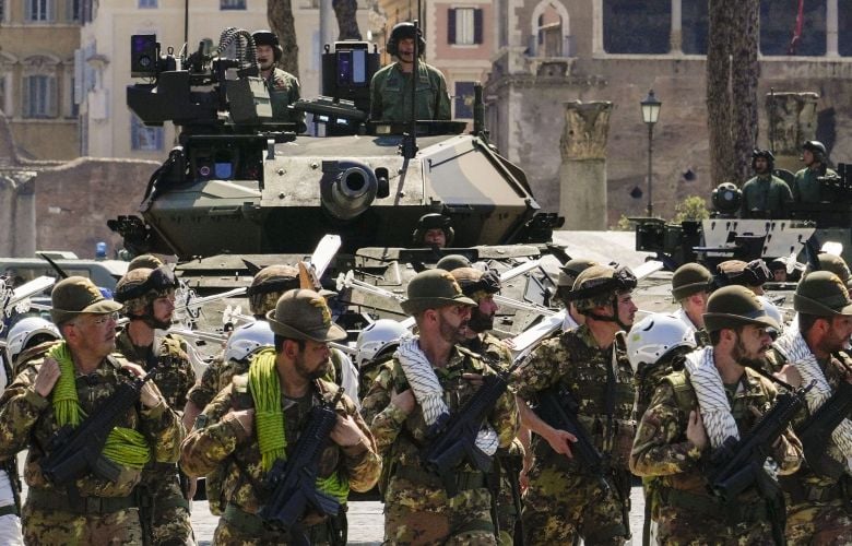 Την-υποχρεωτική-στρατιωτική-θητεία-εξετάζουν-στην-Ιταλία