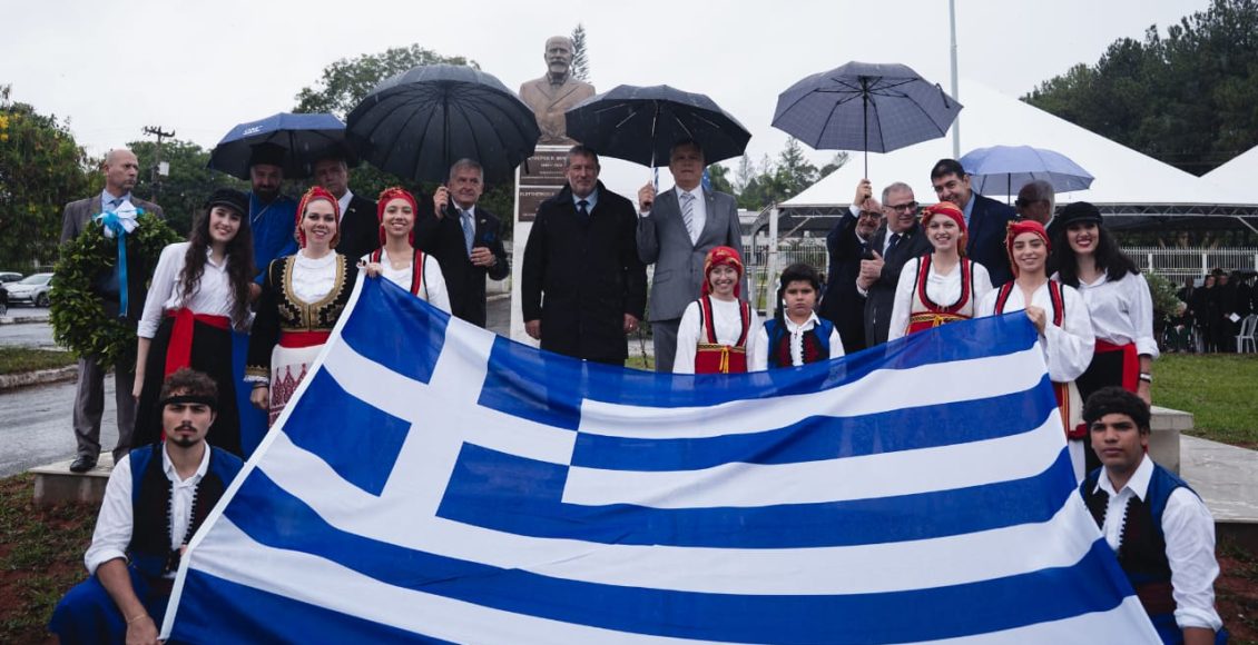 Η-προτομή-του-Ελευθερίου-Βενιζέλου-κοσμεί-πλέον-την-Πρεσβεία-της-Ελλάδας-στη-Βραζιλία