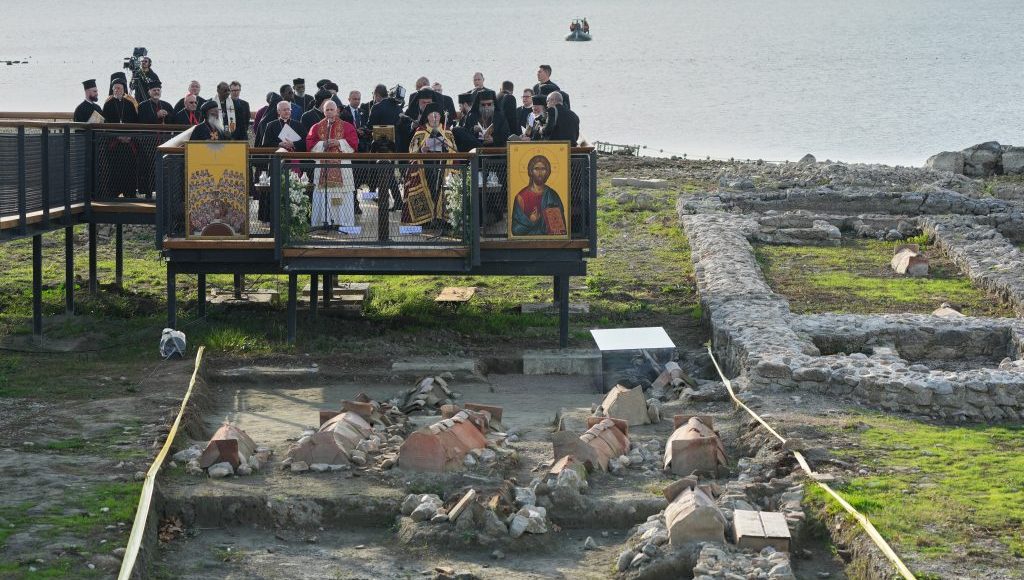 Η-συνάντηση-του-Οικουμενικού-Πατριάρχη-με-τον-Πάπα-Λέοντα-ΙΔ’-στη-Νίκαια
