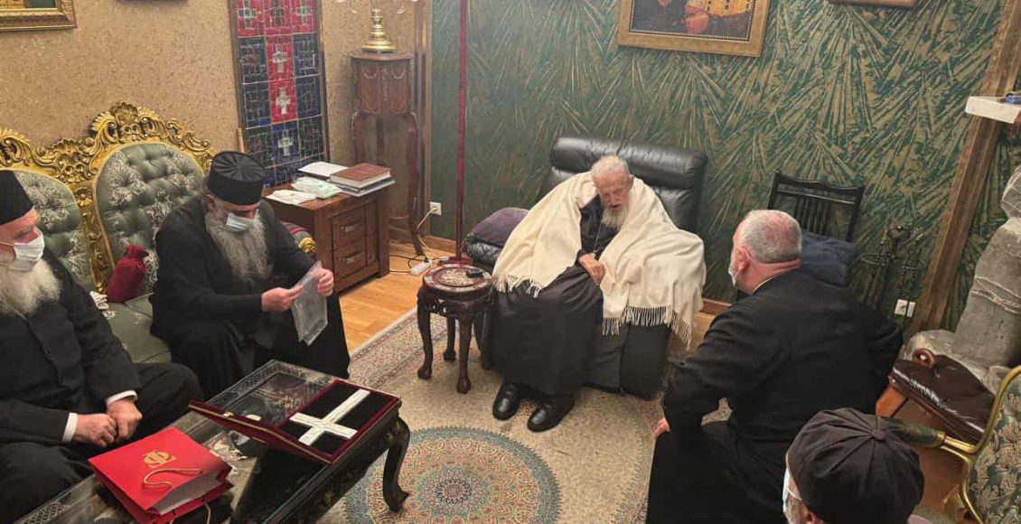 Στον-Πατριάρχη-Γεωργίας-Ηλία-η-αντιπροσωπεία-που-είχε-μεταβεί-στο-Πατριαρχείο-Ιεροσολύμων