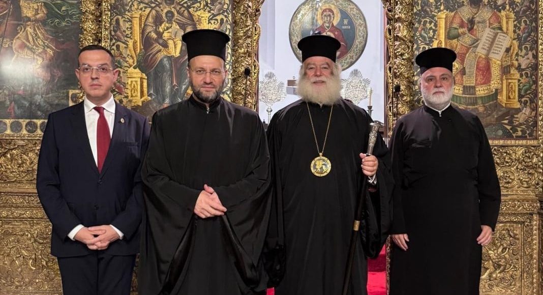 Ο-Αλεξανδρείας-Θεόδωρος-στην-Κοινότητα-Ταταούλων