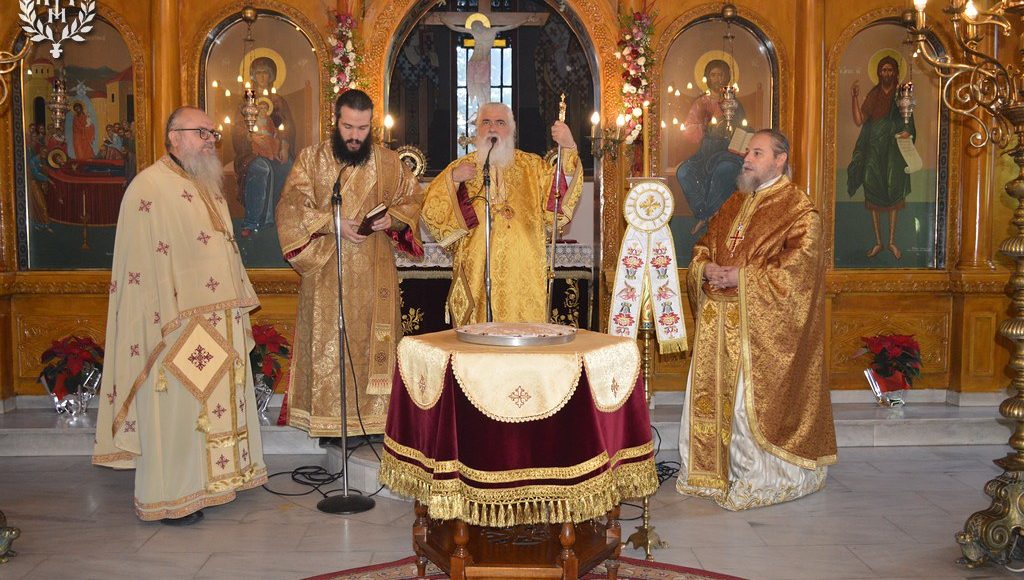 Αρχιερατική-Θεία-Λειτουργία-στον-Ιερό-Ναό-Κοιμήσεως-Θεοτόκου-Πενταλόφου