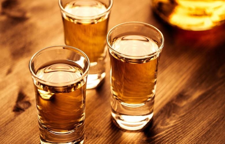 Συνελήφθη-καθηγήτρια-σε-σχολική-εκδομή,-επειδή-17χρονος-κατέληξε-μεθυσμένος-στο-νοσοκομείο