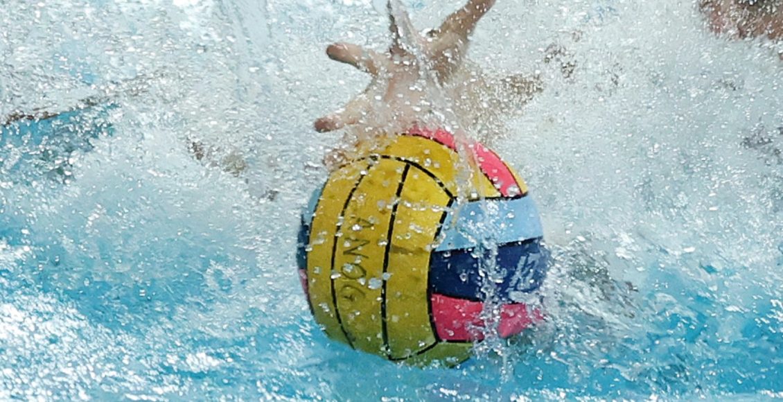 Ξέφυγε-η-κατάσταση-σε-αγώνα-πόλο-στην-Πάτρα:-Παίκτης-έσπασε-τη-μύτη-αντιπάλου-και-συνελήφθη