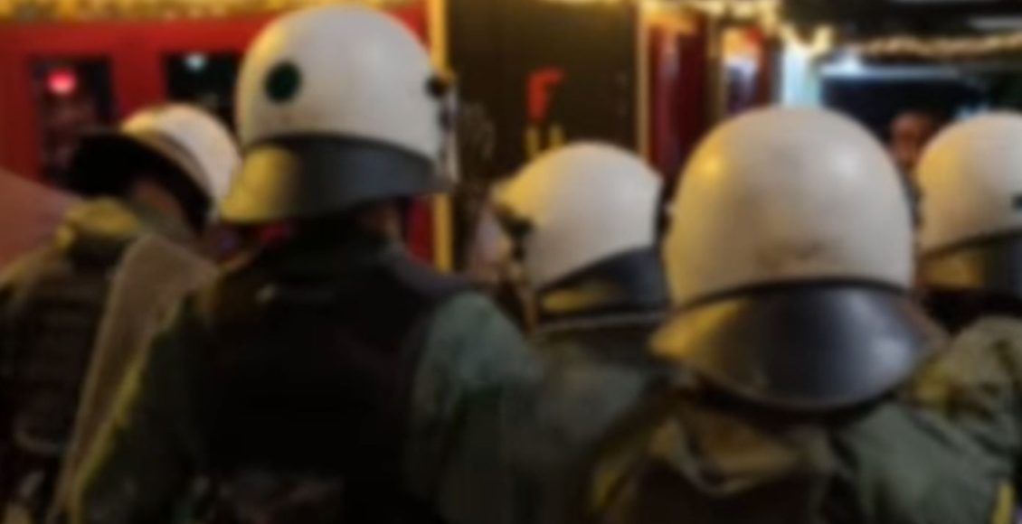 Εξάρχεια:-ΕΔΕ-για-το-ξύλο-των-ΜΑΤ-σε-θαμώνες-καταστημάτων-στα-Εξάρχεια