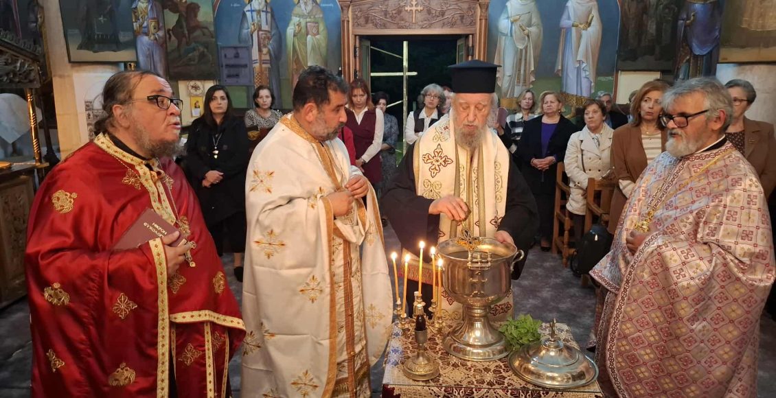 Η-εορτή-των-Αγίων-Αναργύρων-στην-Ιερά-Μητρόπολη-Καρυστίας