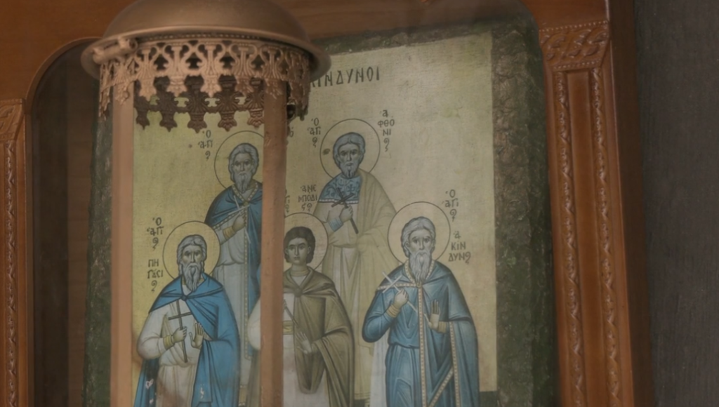 Αφιερώματα-σε-ναούς-των-Αγίων-Ακινδύνων-στην-pemptousia-tv