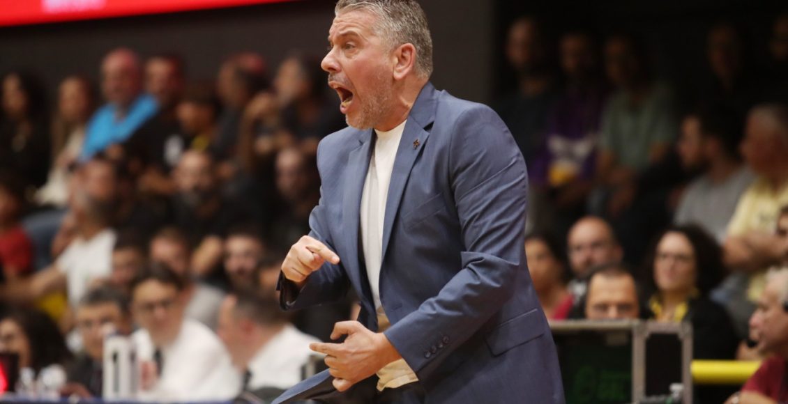 Ξέσπασμα-Παπαθεοδώρου-για-το-ελληνικό-μπάσκετ:-Είναι-κουκλοθέατρο,-παίζουμε-σε-θεατρική-παράσταση