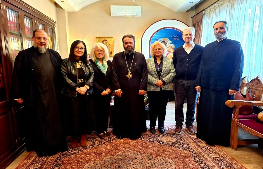 Συνάντηση-Μητροπολίτη-Μαρωνείας-με-Διευθυντές-της-Εκπαίδευσης
