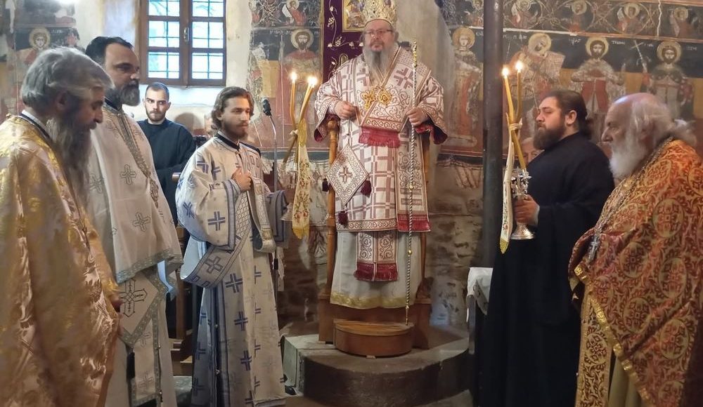 Εγκαινιάστηκε-ο-ιστορικός-Ιερός-Ναός-Αγίου-Γεωργίου-Αμπελακίων-μετά-από-σχετικές-επισκευές-και-συντηρήσεις