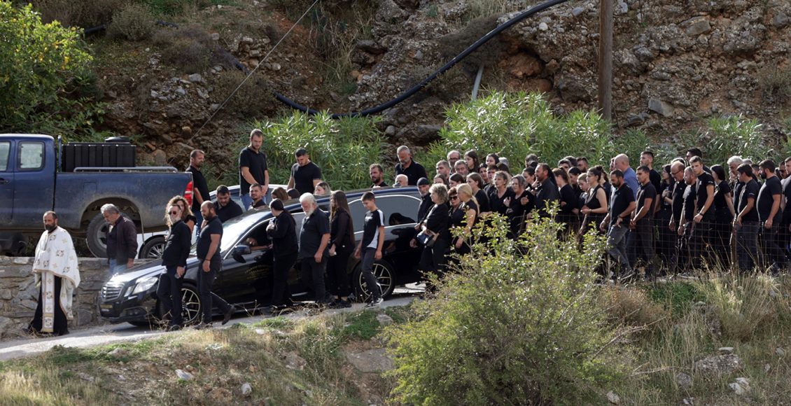 Βορίζια-Κρήτης:-Ο-σπαραγμός-της-χήρας-και-η-οργή-της-μητέρας-του-39χρονου-που-έπεσε-νεκρός-στην-αιματηρή-βεντέτα