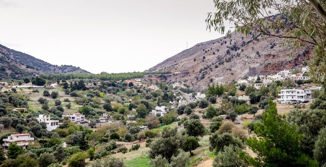 Συνάντηση-στα-Βορίζια-για-την-επαναλειτουργία-του-σχολείου