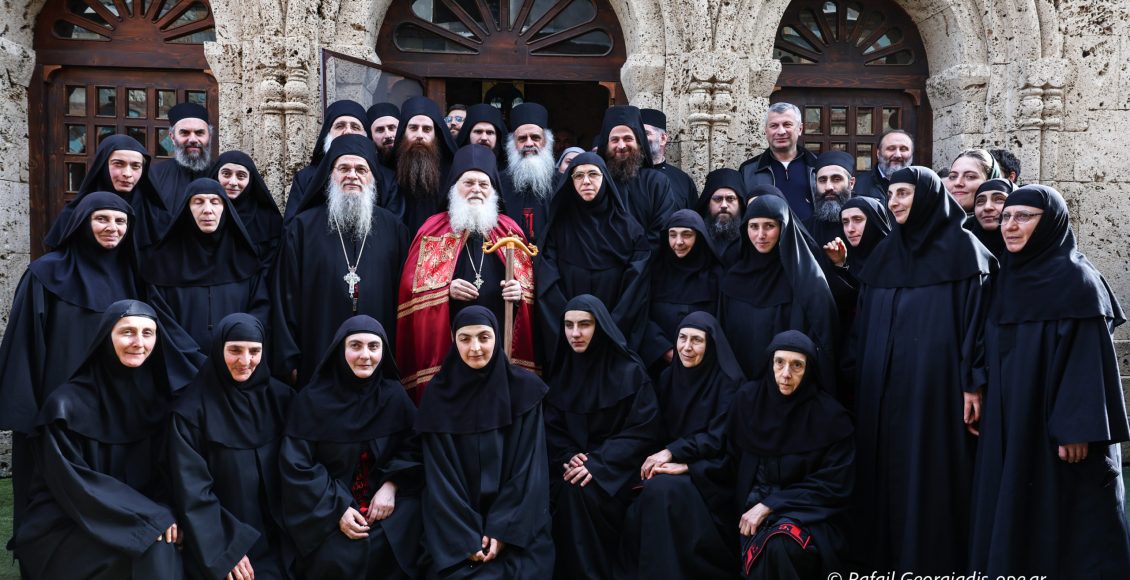Πλήθος-συνάξεων-στην-Τιφλίδα-με-τον-Γέροντα-Εφραίμ-τον-Βατοπαιδινό-(ΦΩΤΟ)