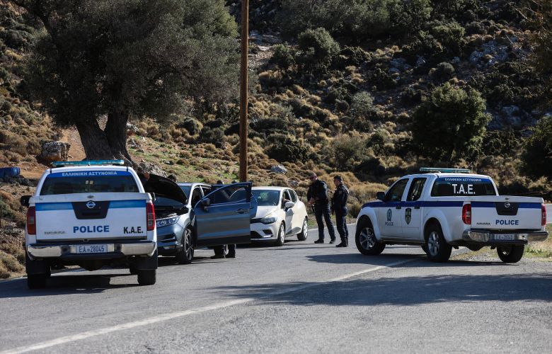 Μακελειό-στα-Βορίζια:-Η-αστυνομία-έχει-βίντεο-με-τον-43χρονο-να-πυροβολεί-–-Την-Δευτέρα-απολογούνται-τα-τρία-αδέρφια