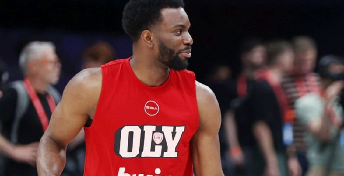 Ολυμπιακός:-Ντεμπούτο-Έβανς-την-Κυριακή-(9/11)-προανήγγειλε-ο-Μπαρτζώκας