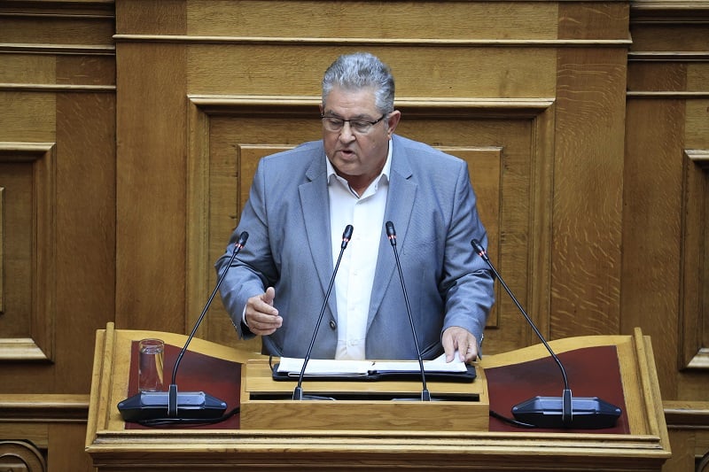 Κουτσούμπας:-Η-κυβέρνηση-φορτώνει-τα-σπασμένα-του-ΟΠΕΚΕΠΕ-στις-πλάτες-των-αγροτών