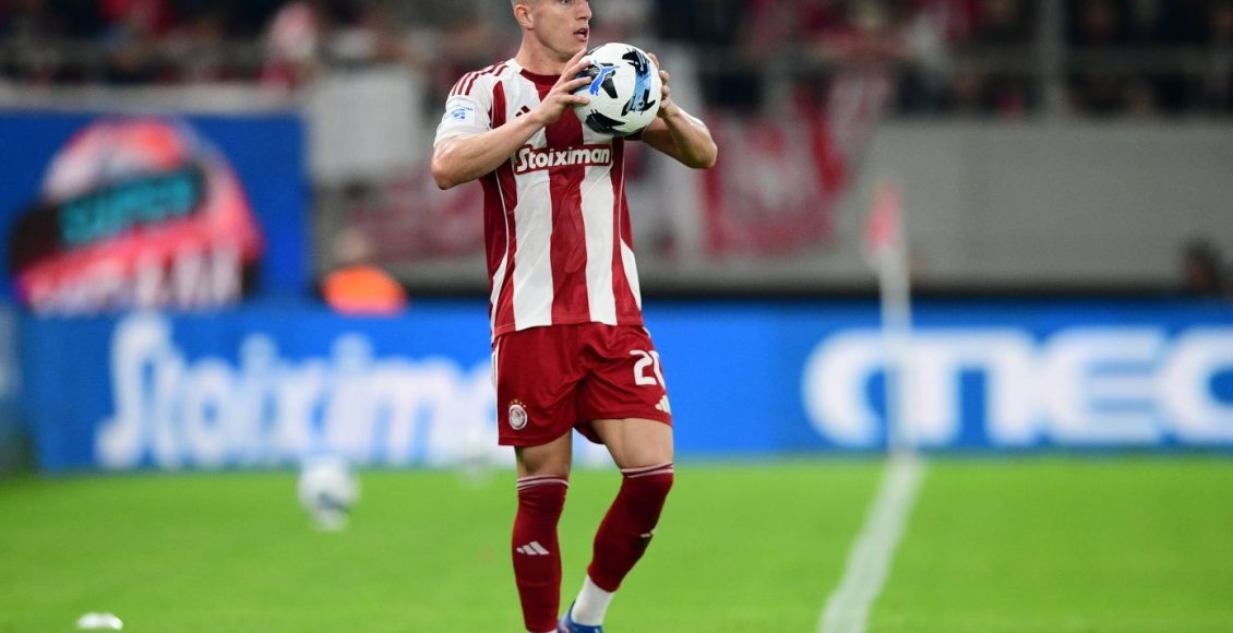 Ανανέωσε-με-Ολυμπιακό-ο-Κοστίνια