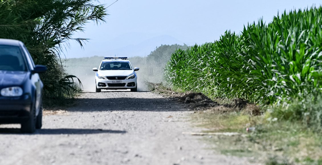 Απανθρακωμένο-πτώμα-με-χειροπέδες-μέσα-σε-καμένο-όχημα-στη-Βοιωτία:-«Καλοσχεδιασμένη-ενέργεια,-οι-δράστες-ίσως-γνωρίζουν-πολύ-καλά-την-περιοχή»