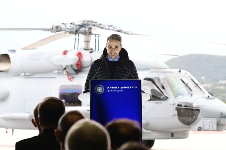 Μητσοτάκης-για-την-Πολεμική-Αεροπορία:-«Σήμερα-τα-ελληνικά-φτερά-είναι-ισχυρότερα-από-ποτέ»