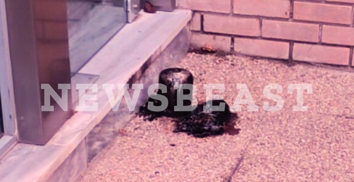 Γκαζάκι-εντοπίστηκε νωρίς-το-πρωί-μπροστά-από-το-site-της-Ομάδας-Αλήθειας