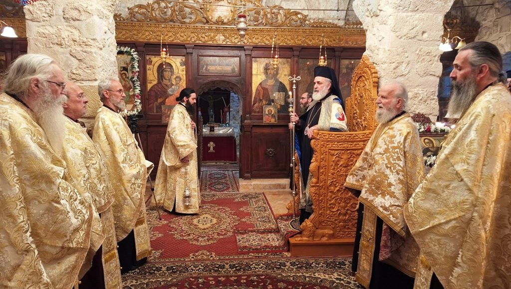 Η-εορτή-του-Αγίου-Δημητρίου-του-Μυροβλύτου-στο-Πατριαρχείο-Ιεροσολύμων