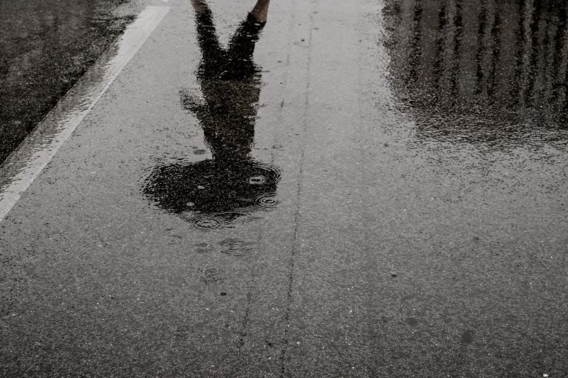 Καιρός:-Συννεφιασμένη-η-Κυριακή-9/11-με-τοπικές-βροχές