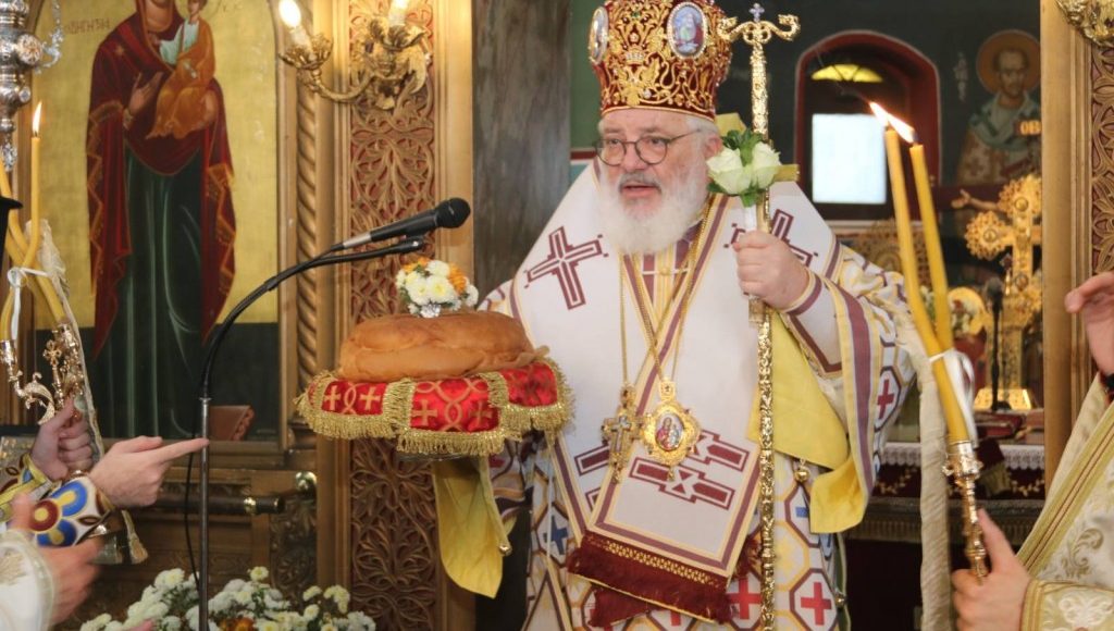 Διδυμοτείχου-Δαμασκηνός:-“Τα-κράσπεδα-της-θεϊκής-μεγαλοσύνης-θα-τα-βρούμε-μέσα-στη-Θεία-Λειτουργία”