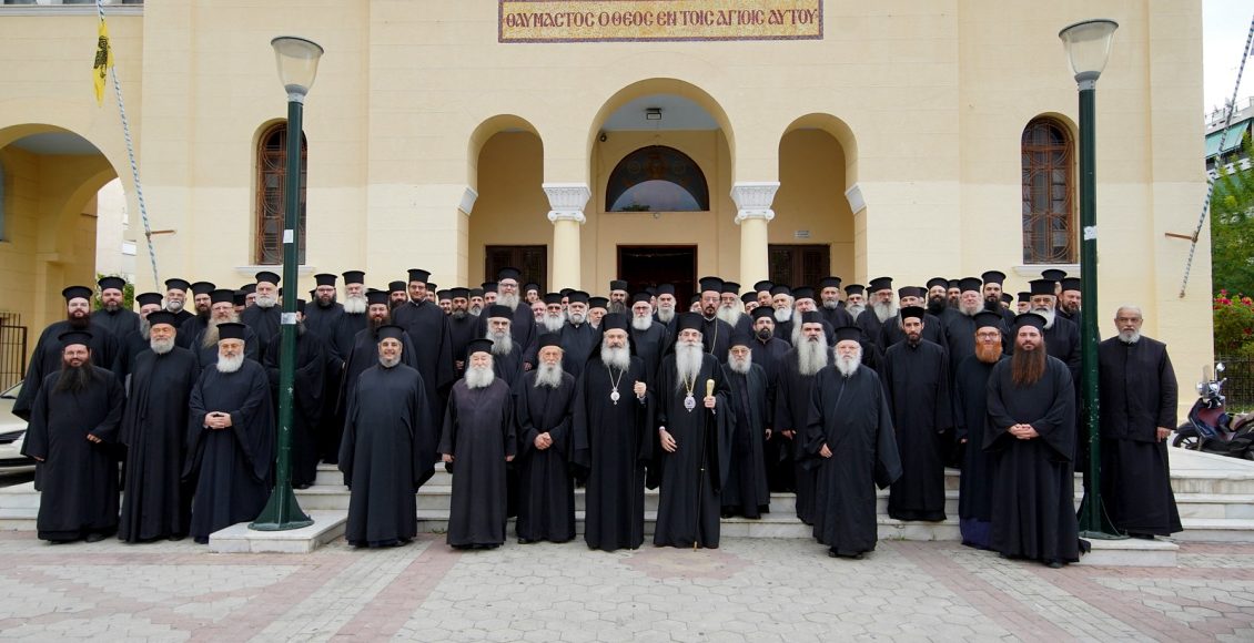 Ιερατική-Σύναξη-στην-Ιερά-Μητρόπολη-Πειραιώς