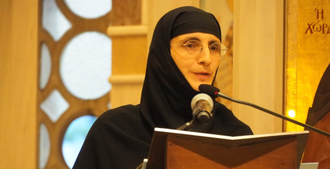 Στον-Βόλο-η-Ηγουμένη-Φιλοθέη-της-Μονής-των-Βρυούλων