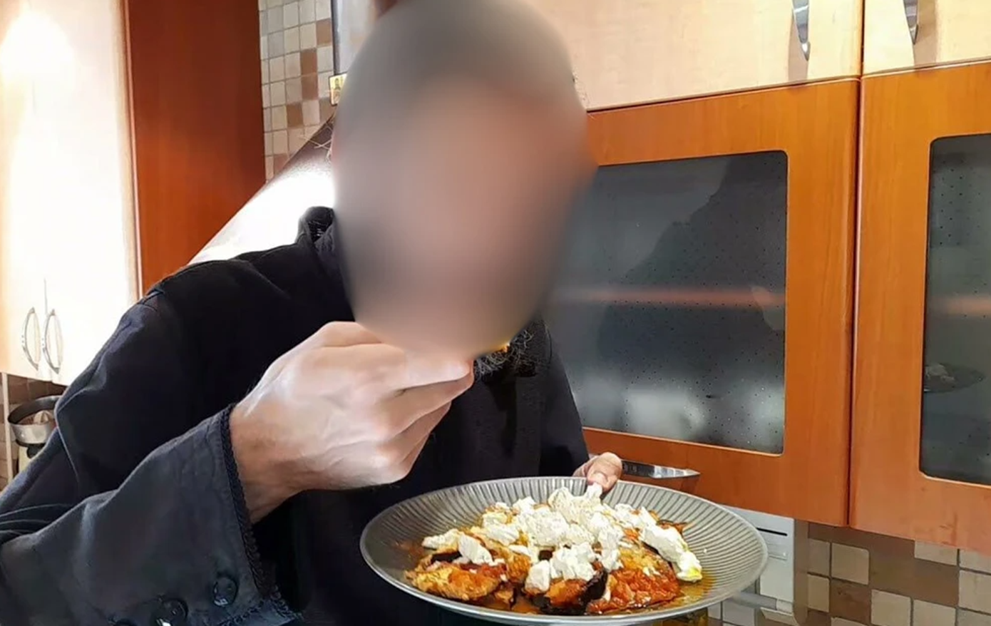 «Γουστάρεις-να-σε-υπηρετώ-και-να-βγάζεις-φράγκα;»-–-Τα-ερωτικά-μηνύματα-του-παλαιοημερολογίτη-σε-43χρονο