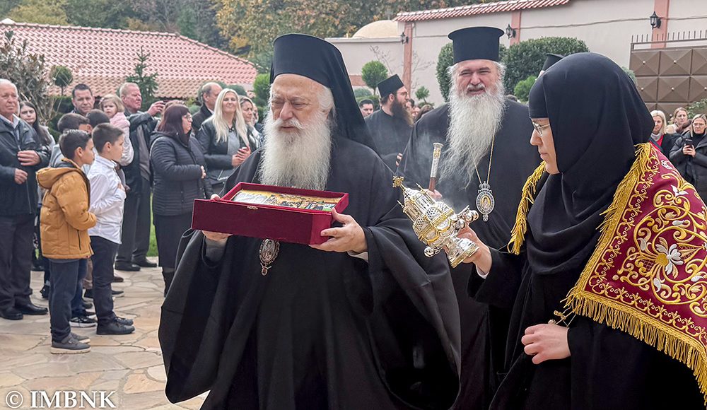 Ιερό-Λείψανο-του-Αγίου-Νεκταρίου-στην-Ιερά-Μονή-Αγίων-Πάντων-Παλατιτσίων