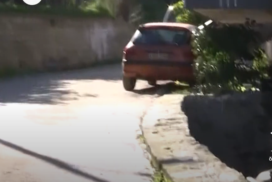 –-Θάνατος-4χρονου-στην-Πάτρα:-Θείος-και-παιδί-έπεσαν-αγκαλιά-από-ύψος-δύο-μέτρων-–-Το-ΕΡΤnews-στο-σημείο-της-τραγωδίαςertnews.gr